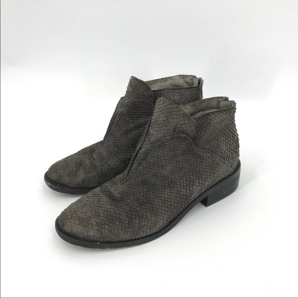Eileen Fisher Tuck Faux Snake Ankle Bootie Gray Size 6.5